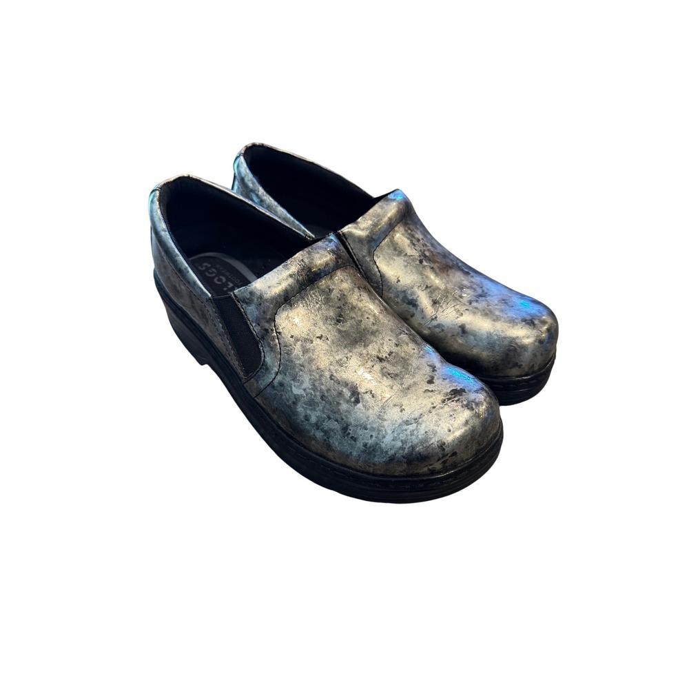 Klogs Naples Metallic Silver Blotter Patent Leather Clogs Women 10M Professional
